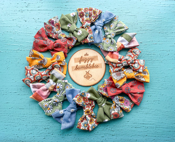 Groovy Bows